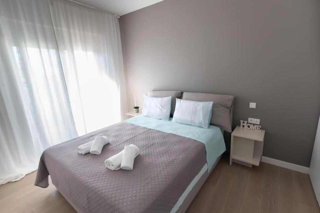 Bright Apartment In The New Building Atenas Exterior foto